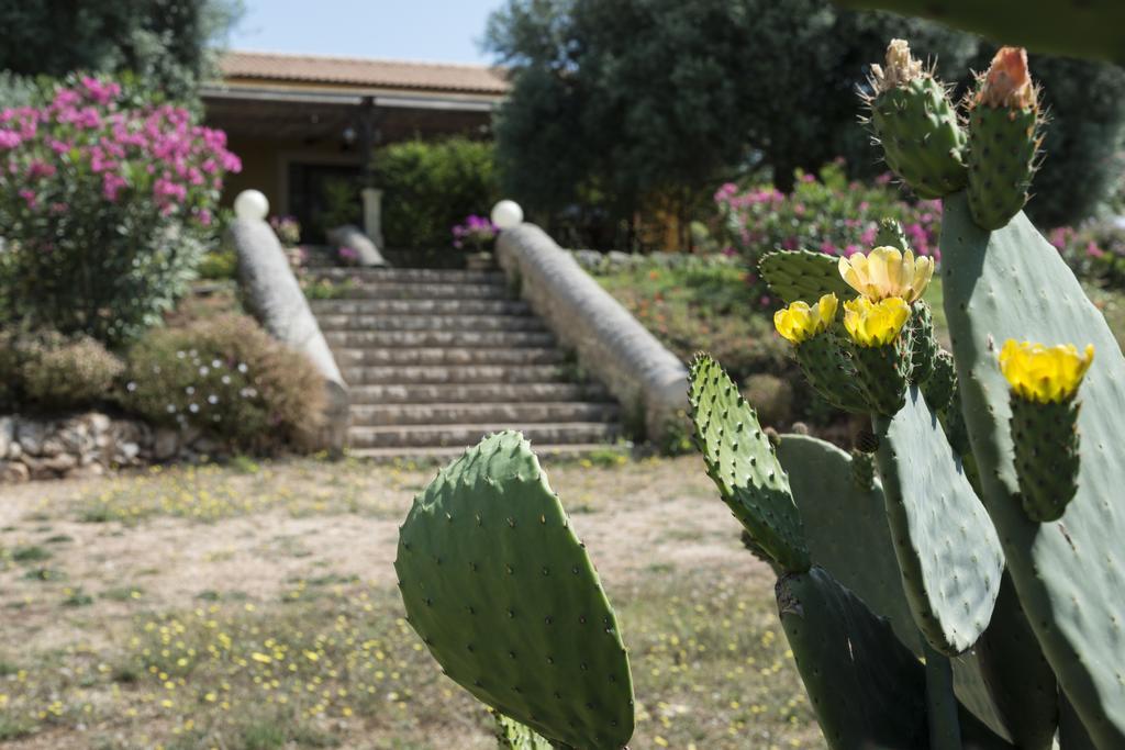 Agriturismo Borgo Degli Ulivi Canicattini Bagni Dış mekan fotoğraf